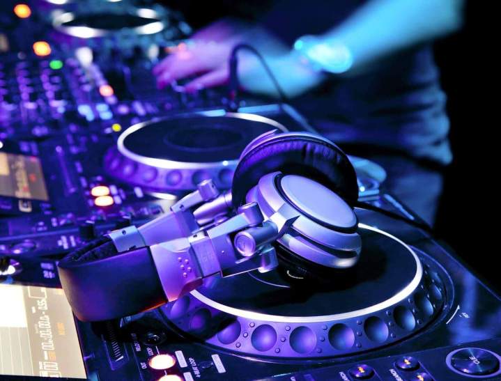 Master DJ Skills from Scratch